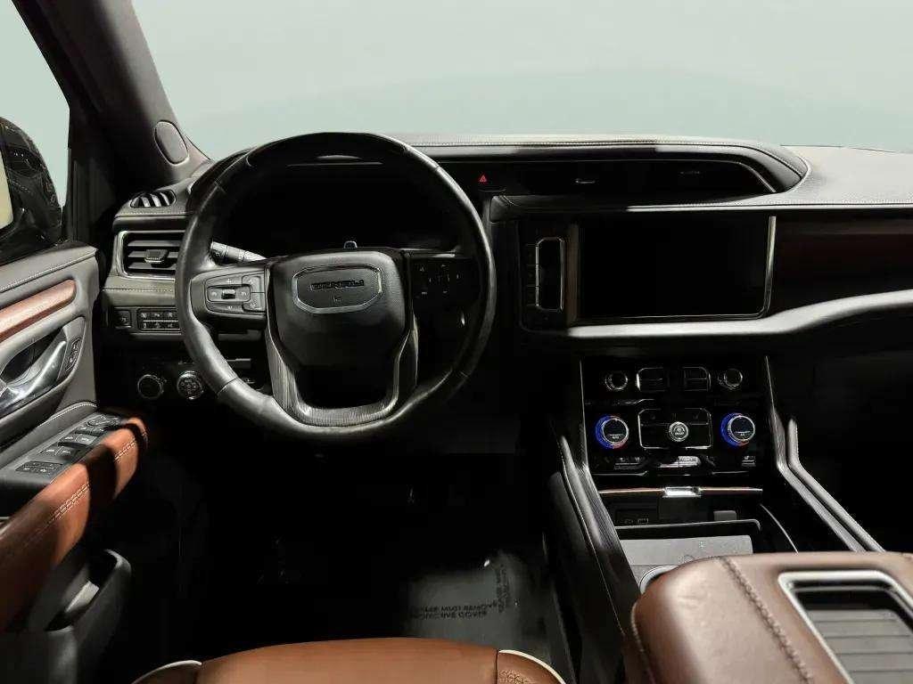 used 2023 GMC Yukon car, priced at $70,995