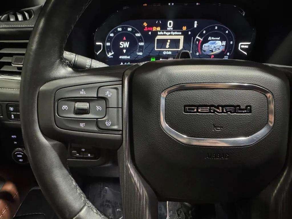 used 2023 GMC Yukon car, priced at $70,995