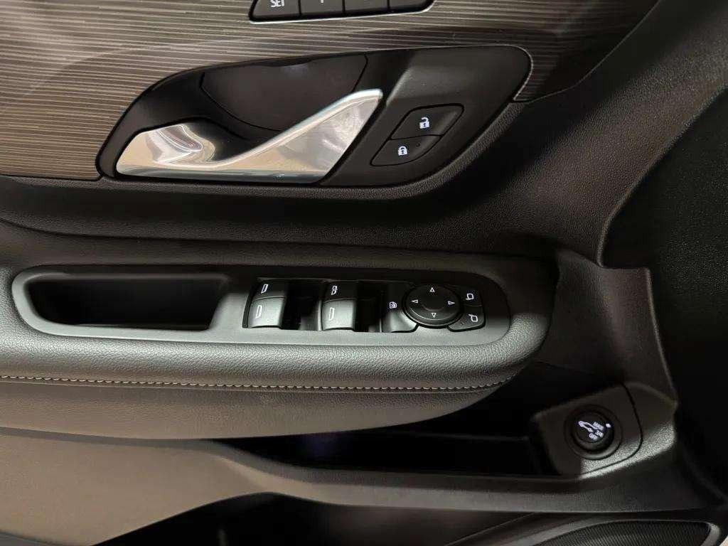 used 2024 GMC Terrain car, priced at $29,995