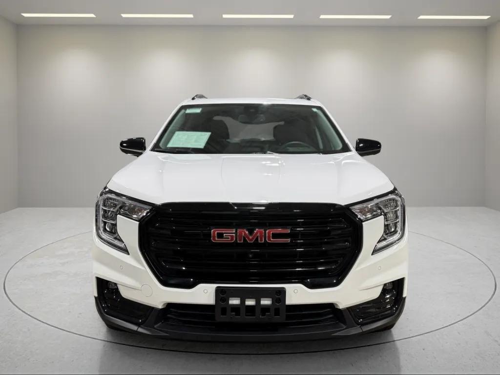 used 2024 GMC Terrain car, priced at $29,995