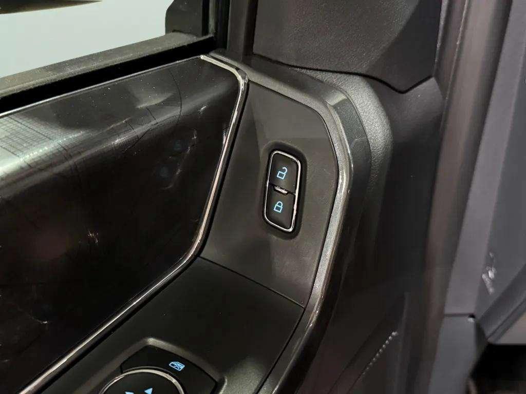 used 2022 Ford F-150 car, priced at $38,483