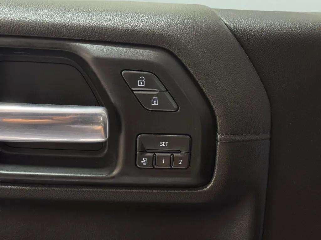 used 2020 Chevrolet Silverado 2500 car, priced at $48,995