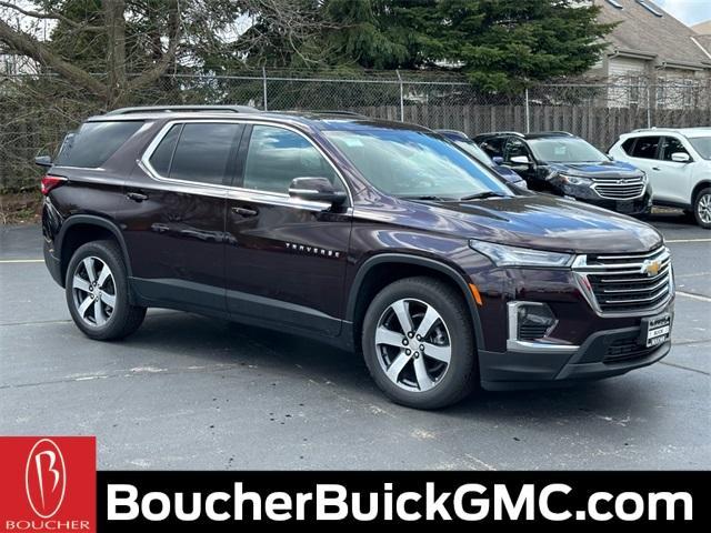 used 2022 Chevrolet Traverse car, priced at $36,995
