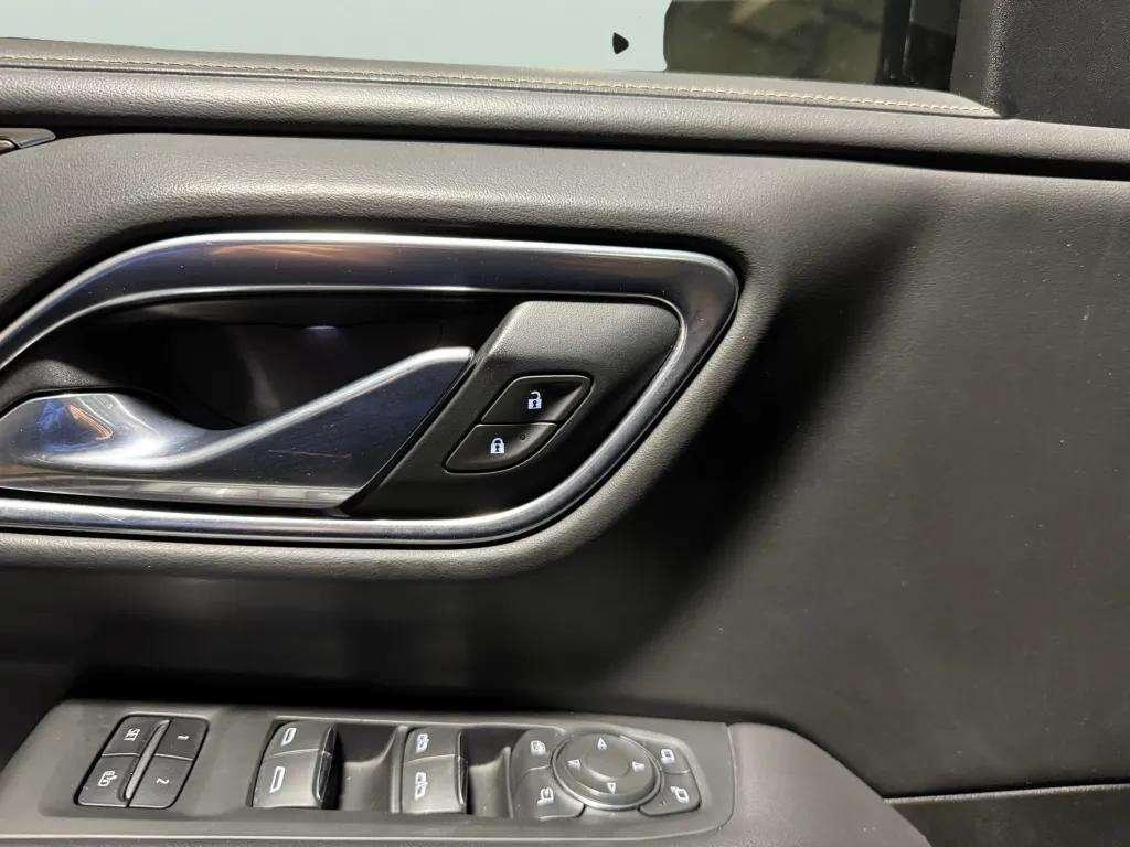 used 2021 Chevrolet Tahoe car, priced at $35,995