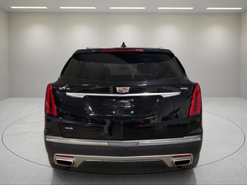 used 2023 Cadillac XT5 car, priced at $37,998