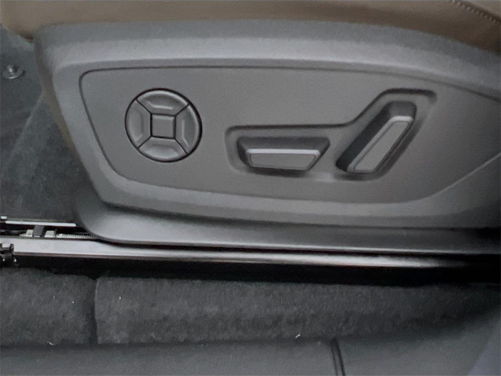 new 2025 Audi Q6 e-tron car, priced at $70,308