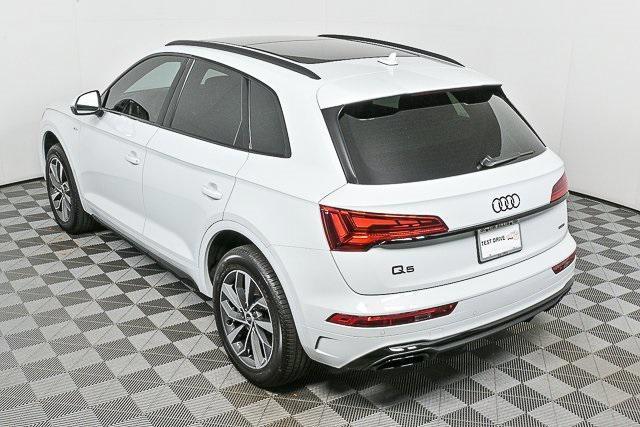 new 2024 Audi Q5 car, priced at $47,436