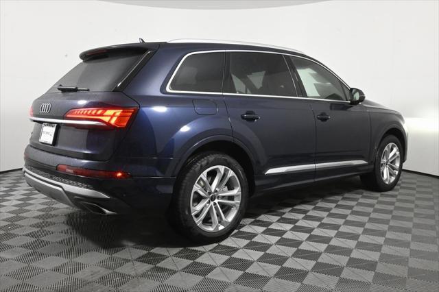 new 2025 Audi Q7 car, priced at $60,320