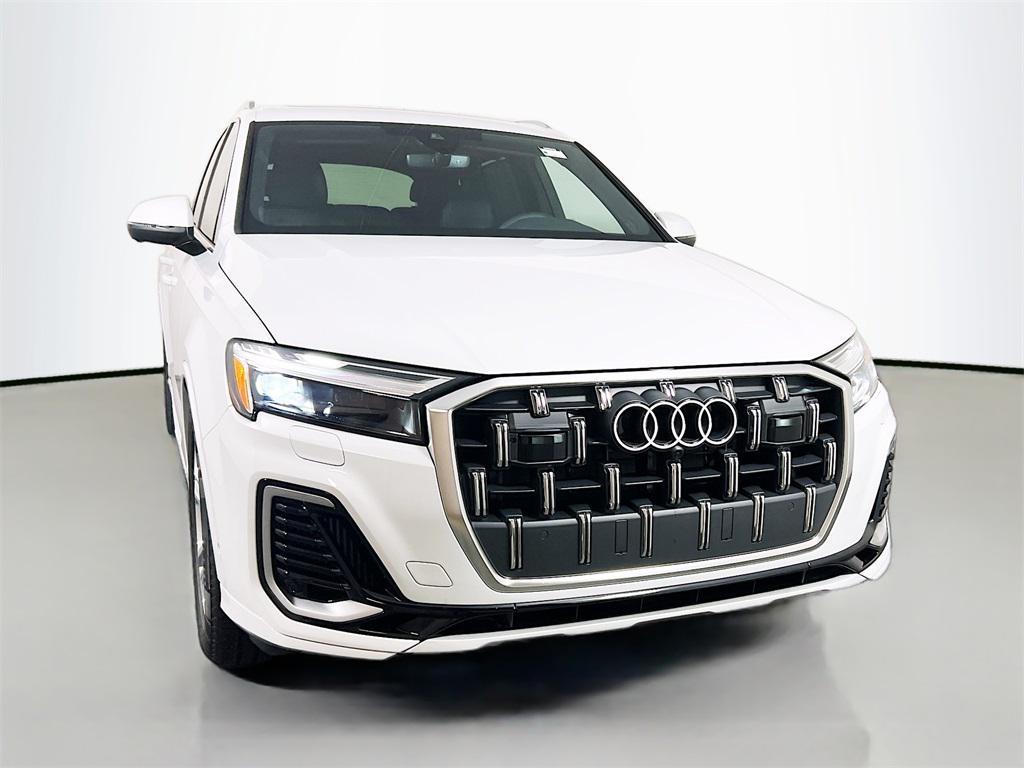 new 2026 Audi Q7 car, priced at $73,335