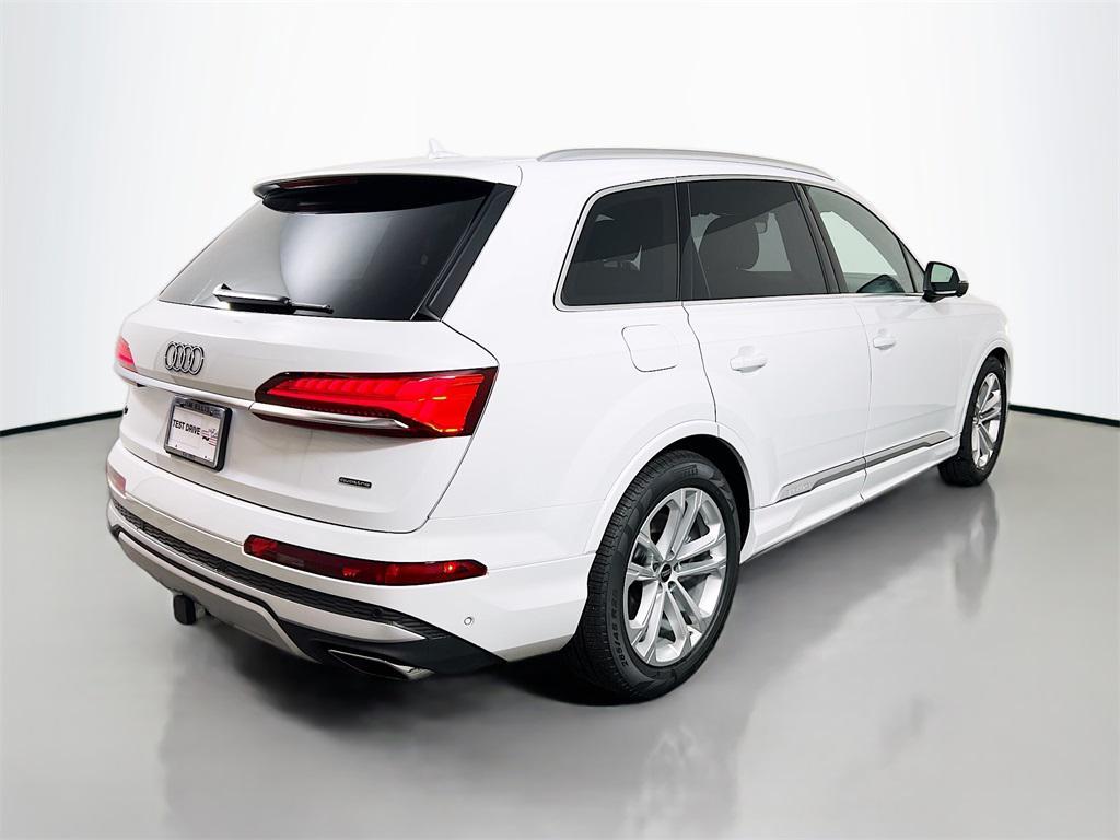 new 2026 Audi Q7 car, priced at $73,335