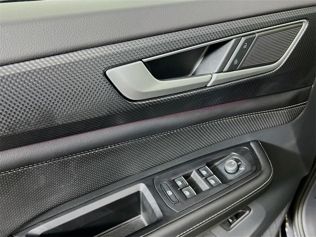 used 2024 Volkswagen Atlas Cross Sport car, priced at $36,949