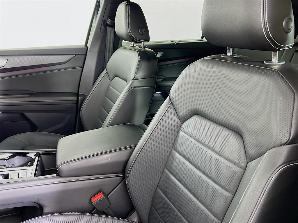 used 2024 Volkswagen Atlas Cross Sport car, priced at $36,949