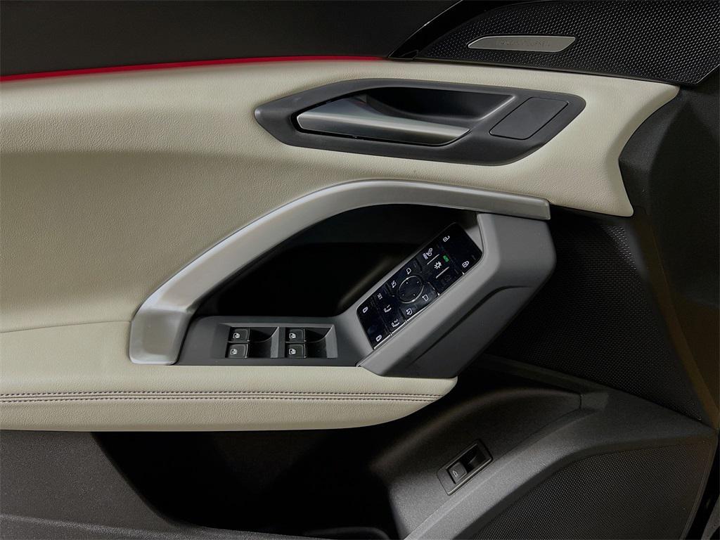 new 2025 Audi Q5 car, priced at $56,994