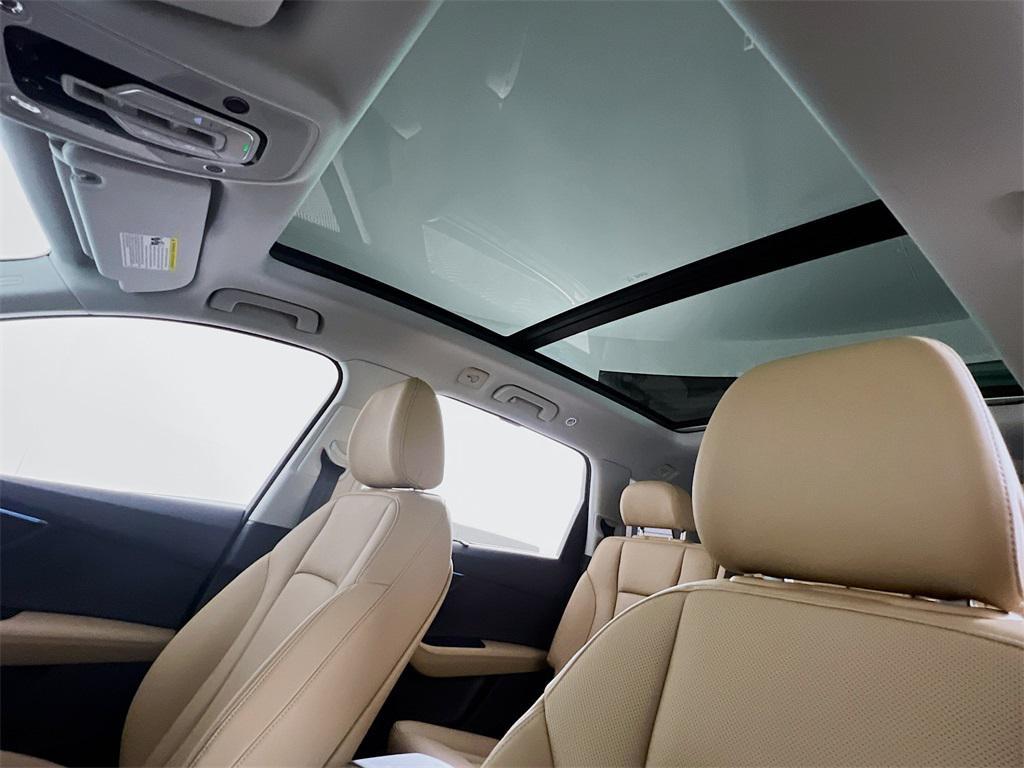 new 2025 Audi Q7 car, priced at $68,585
