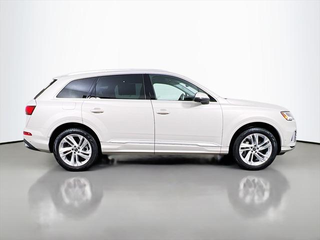used 2024 Audi Q7 car, priced at $49,776