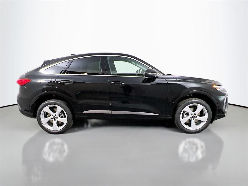 new 2025 Audi Q5 car, priced at $58,328