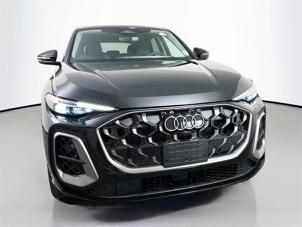 new 2025 Audi Q5 car, priced at $58,328