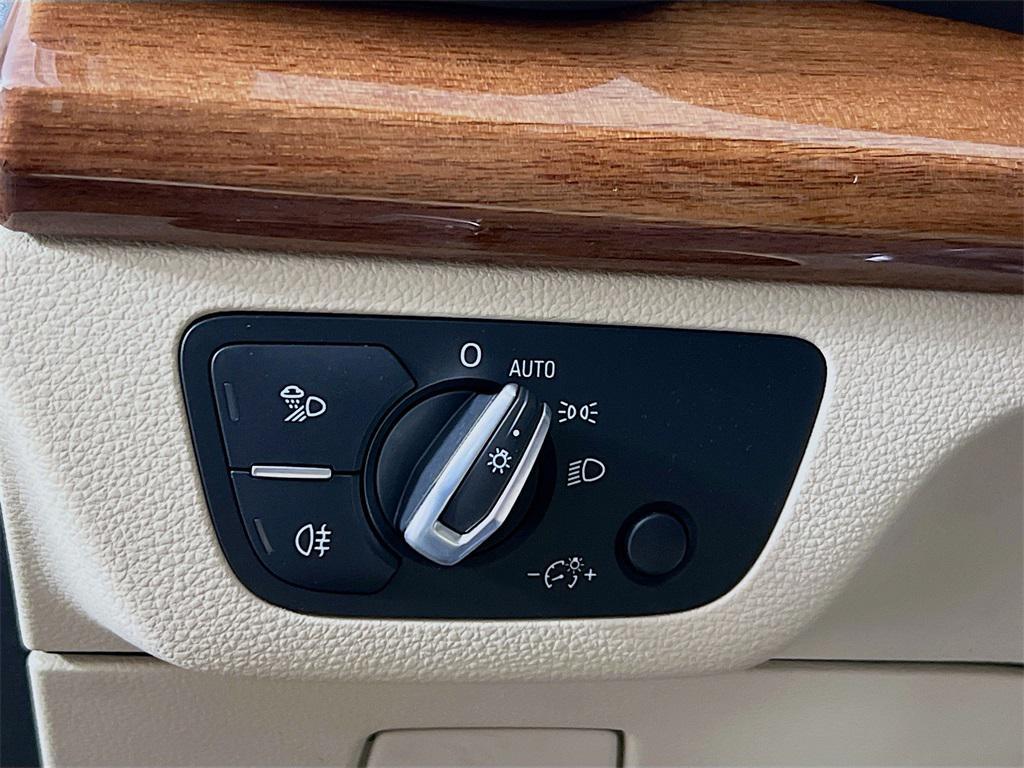 used 2022 Audi Q5 car, priced at $28,549