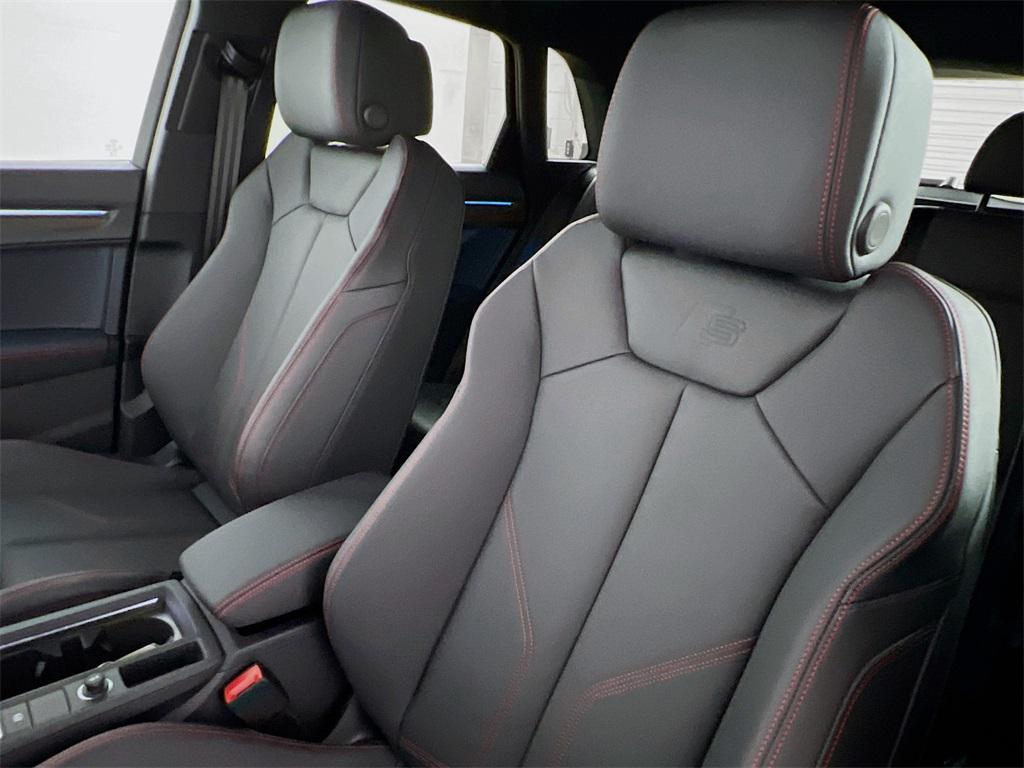 new 2025 Audi Q3 car, priced at $44,160