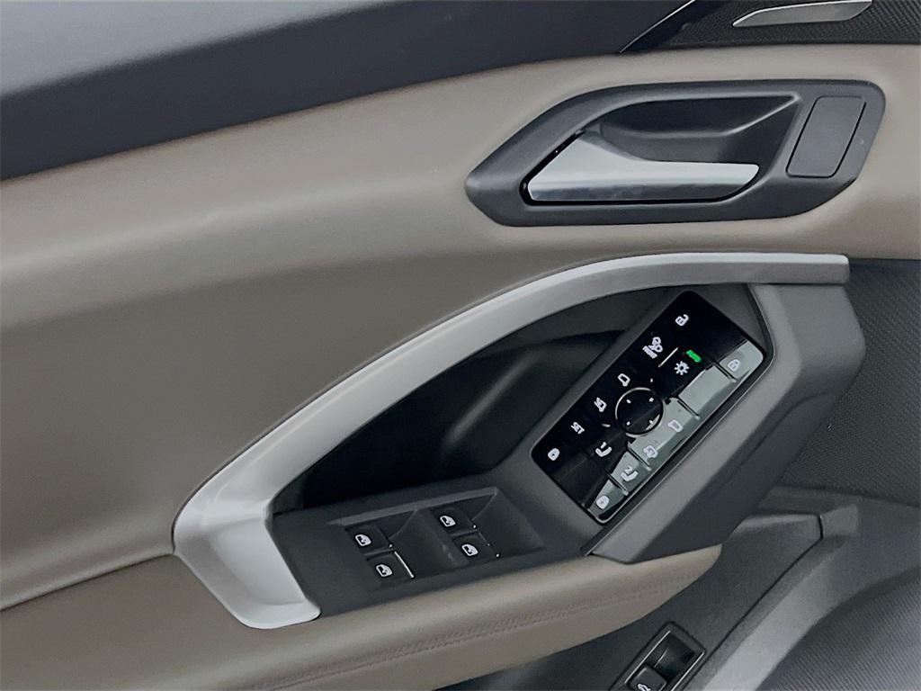 new 2025 Audi Q5 car, priced at $56,994