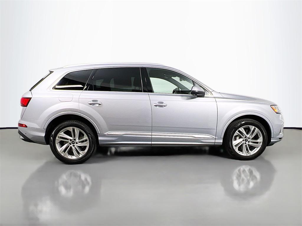 used 2022 Audi Q7 car, priced at $38,549