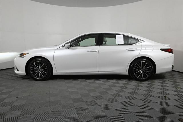 used 2023 Lexus ES 300h car, priced at $37,949