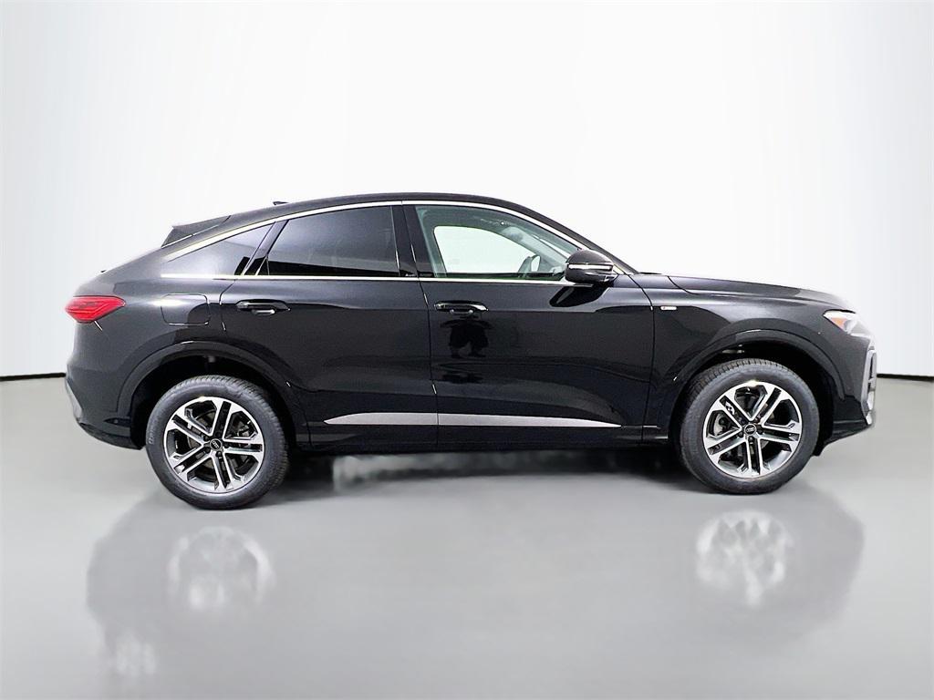 new 2025 Audi Q5 Sportback car, priced at $57,809