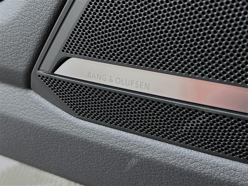 new 2026 Audi RS 6 Avant car, priced at $161,395