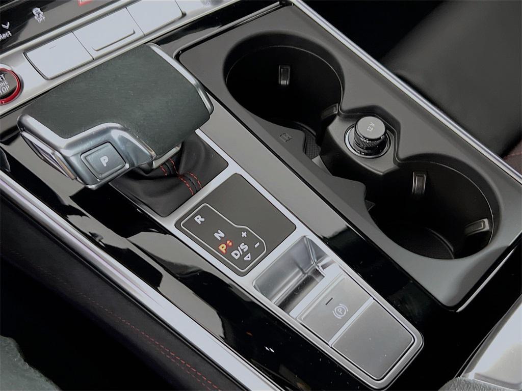 new 2026 Audi RS 6 Avant car, priced at $161,395