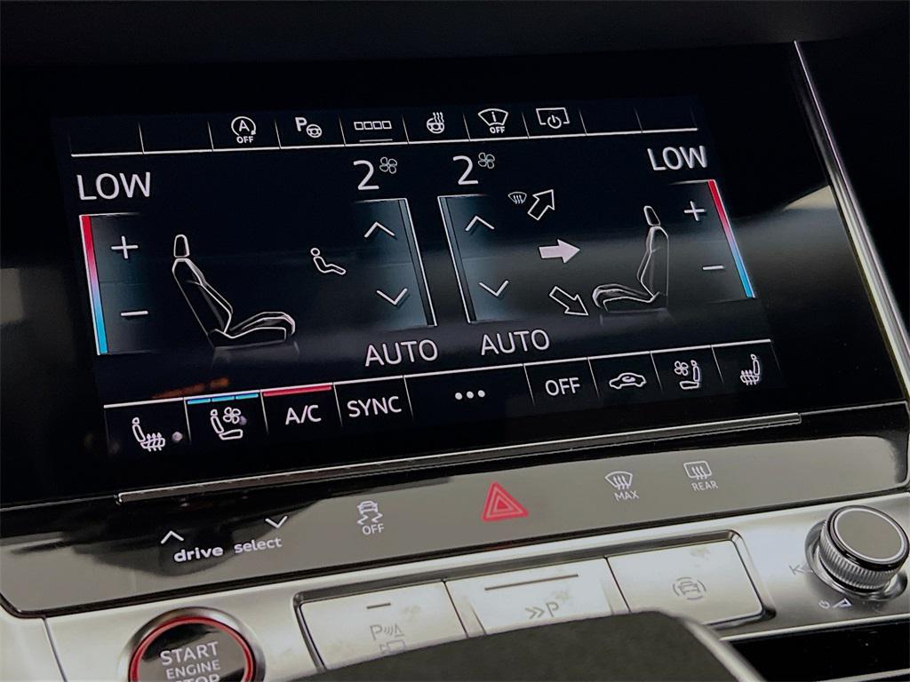 new 2026 Audi RS 6 Avant car, priced at $161,395
