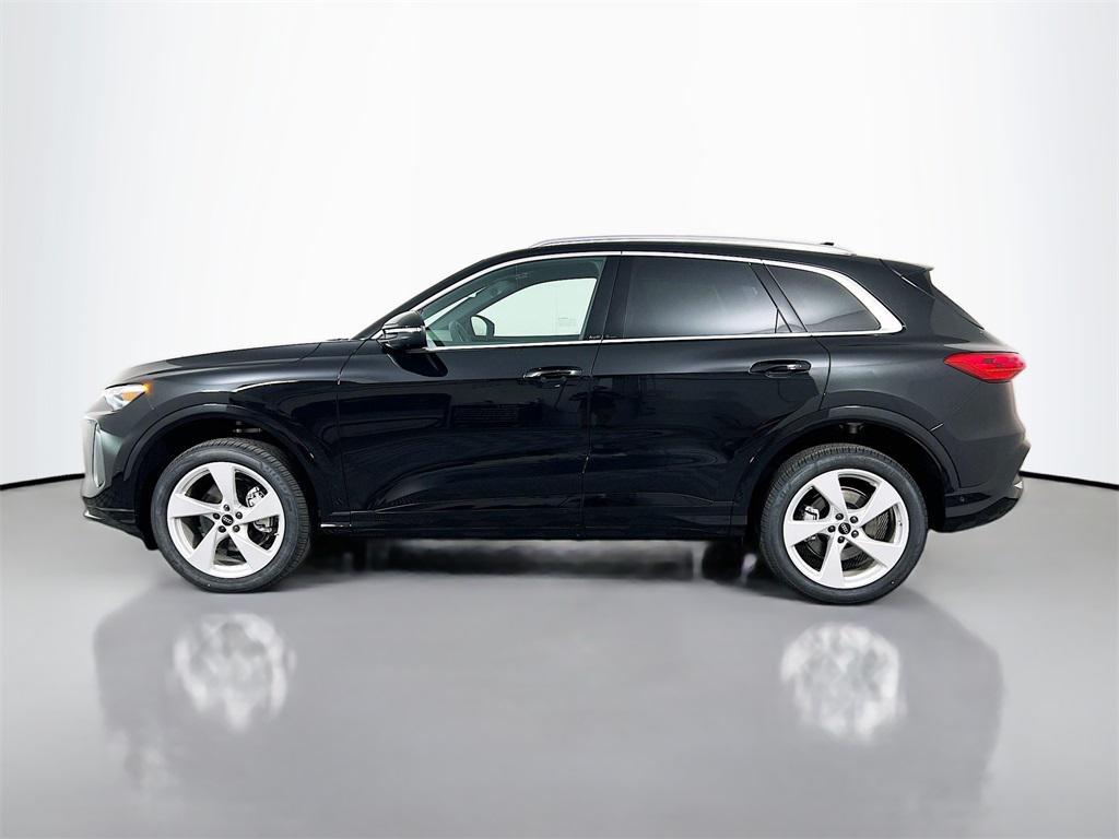 new 2025 Audi Q5 car, priced at $56,994