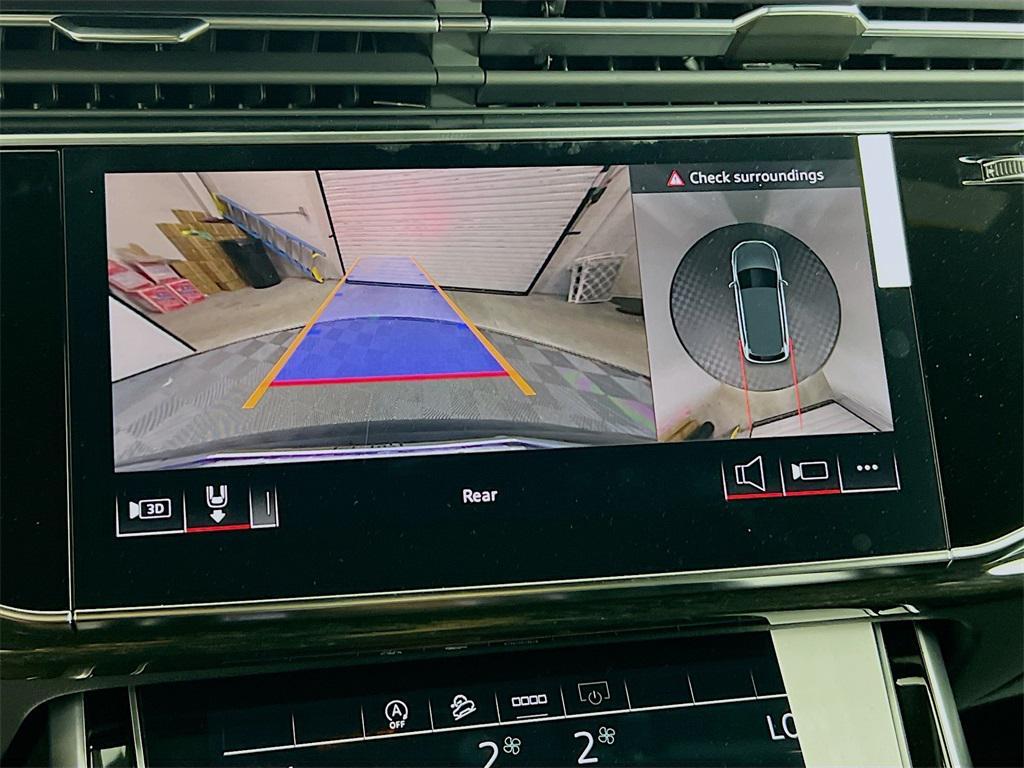 new 2025 Audi Q7 car, priced at $70,871