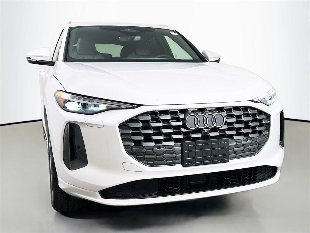 new 2025 Audi Q5 car, priced at $56,396