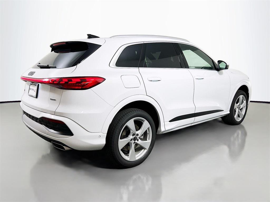 new 2025 Audi Q5 car, priced at $56,396