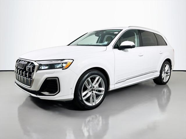 new 2025 Audi Q7 car, priced at $71,633