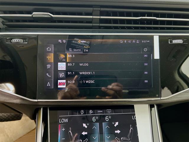 new 2025 Audi Q7 car, priced at $71,633