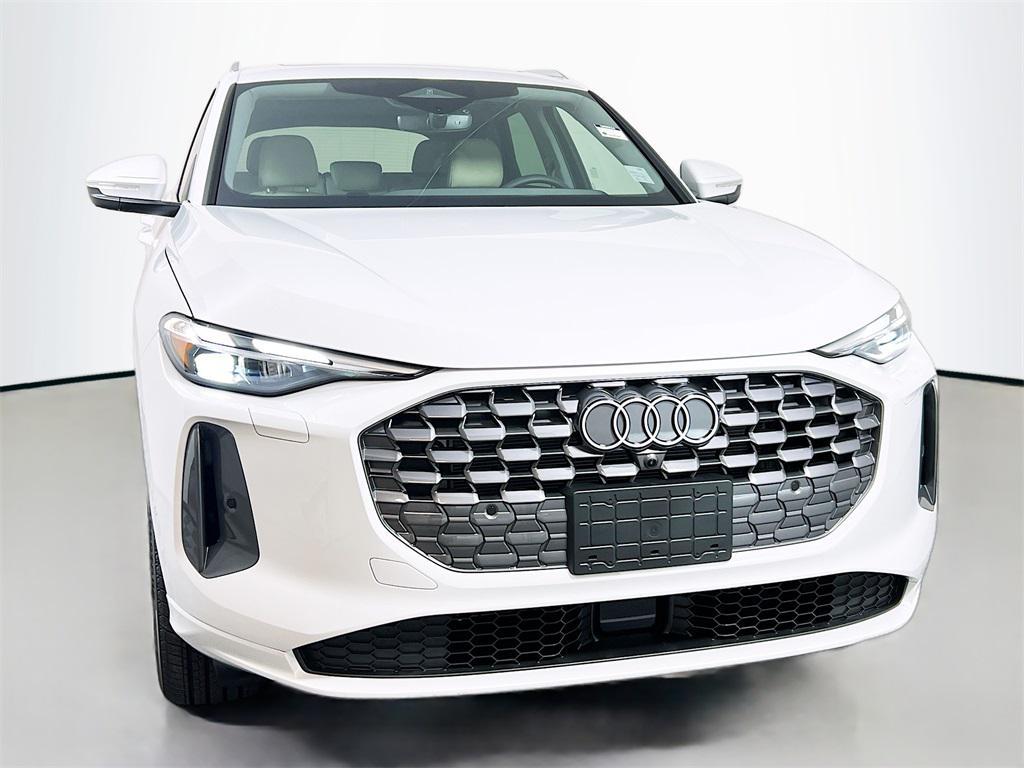 new 2025 Audi Q5 car, priced at $53,452