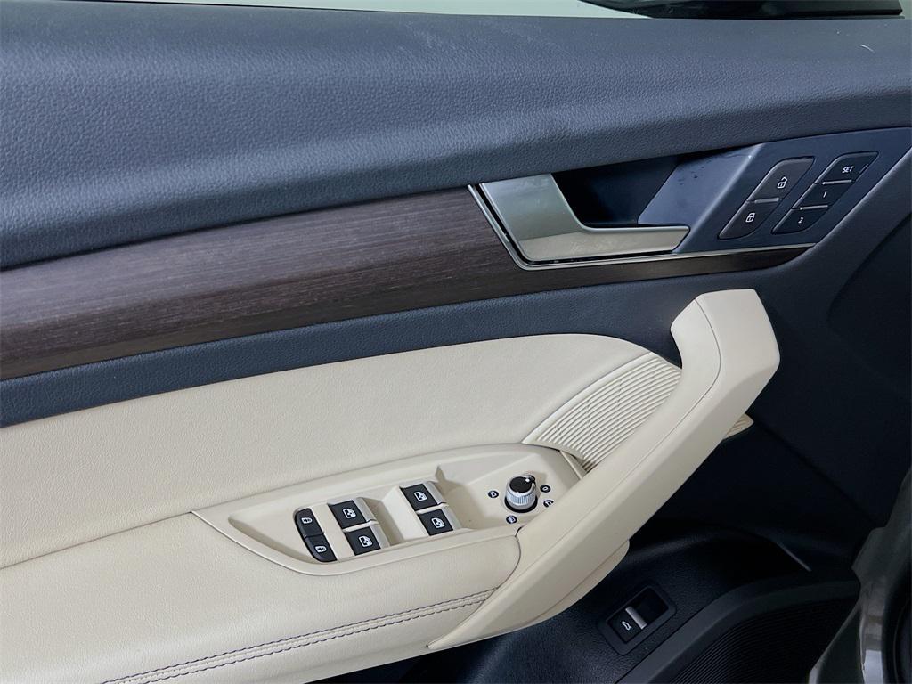 used 2024 Audi Q5 car, priced at $39,927