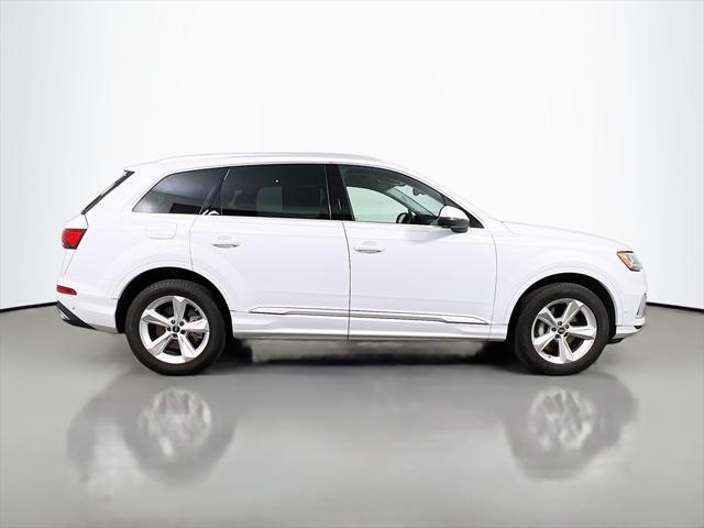 used 2022 Audi Q7 car, priced at $39,949