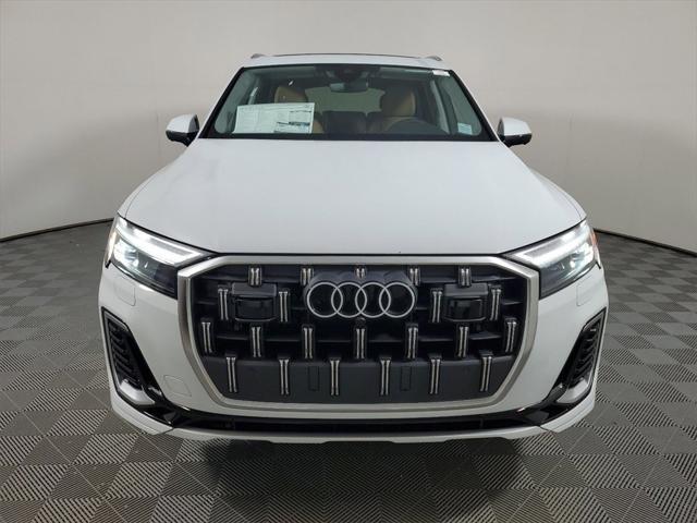 new 2025 Audi Q7 car, priced at $70,010