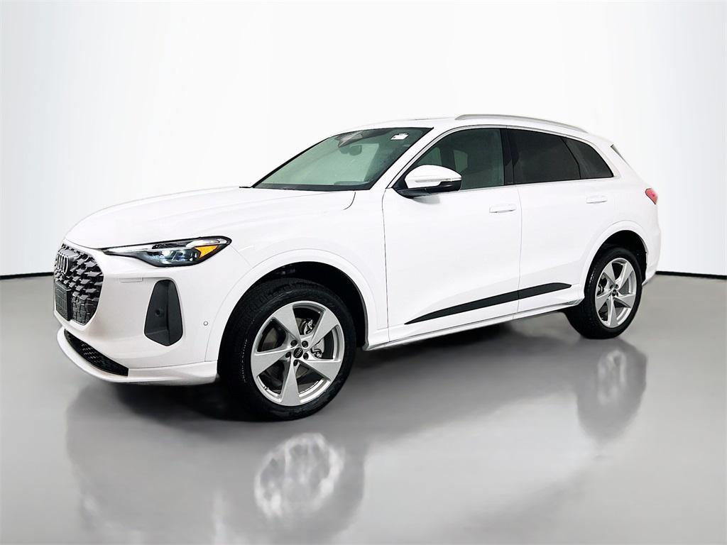 new 2025 Audi Q5 car, priced at $56,456