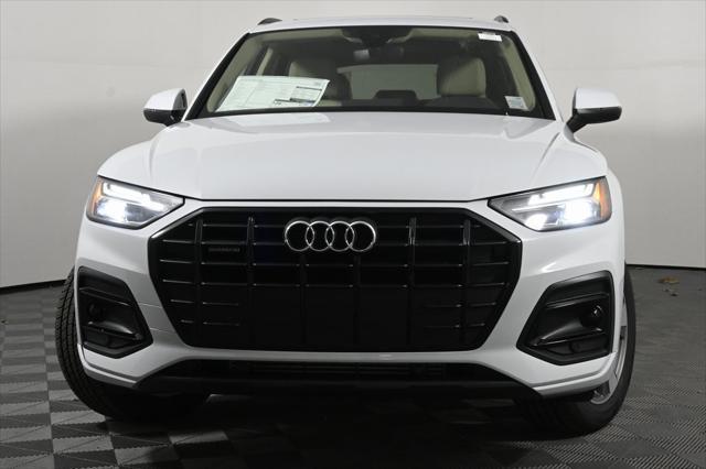 new 2025 Audi Q5 car, priced at $44,738