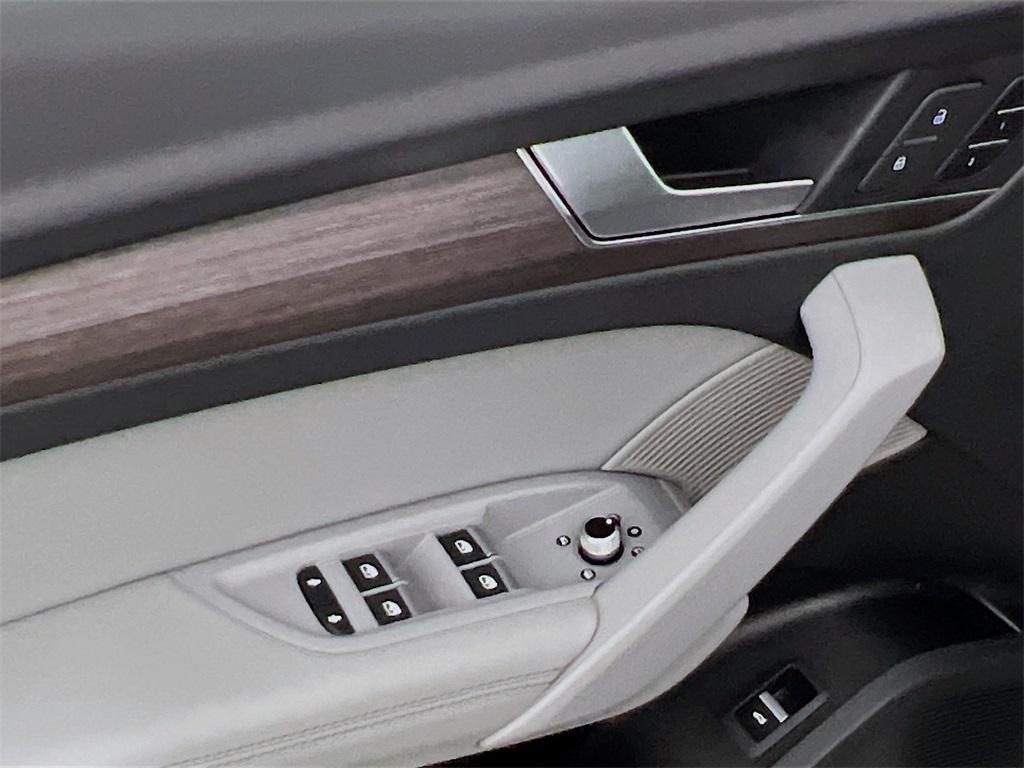 used 2021 Audi Q5 car, priced at $28,549