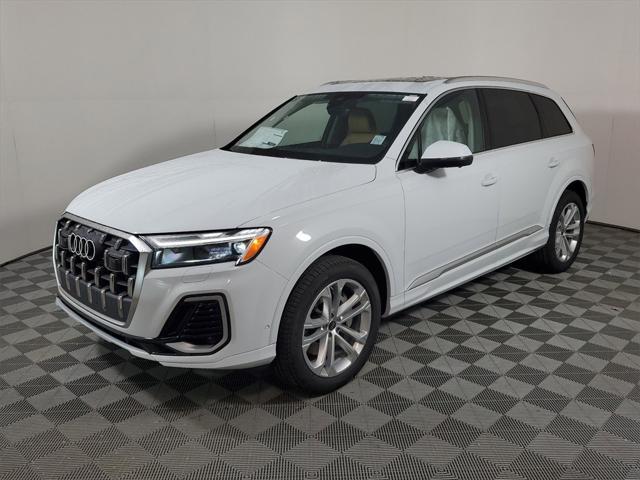 new 2025 Audi Q7 car, priced at $60,320