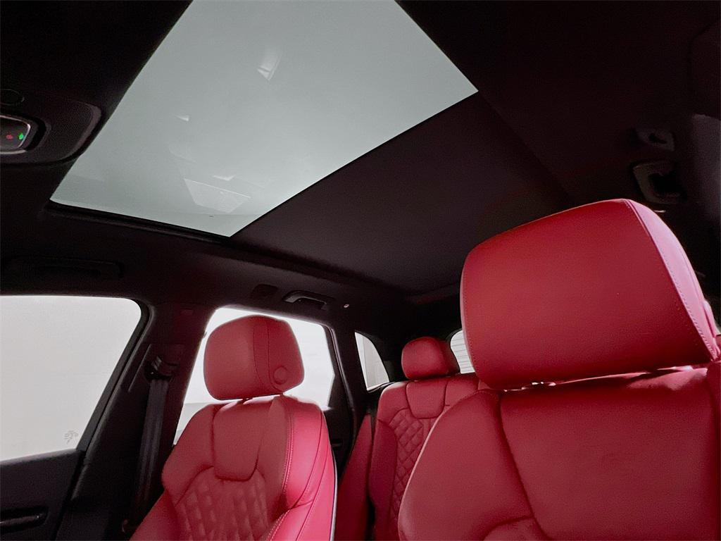 used 2023 Audi SQ5 car, priced at $46,287