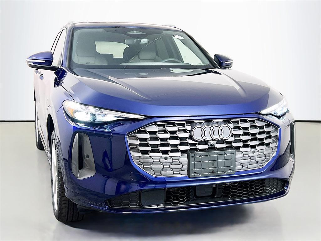 new 2025 Audi Q5 car, priced at $56,396