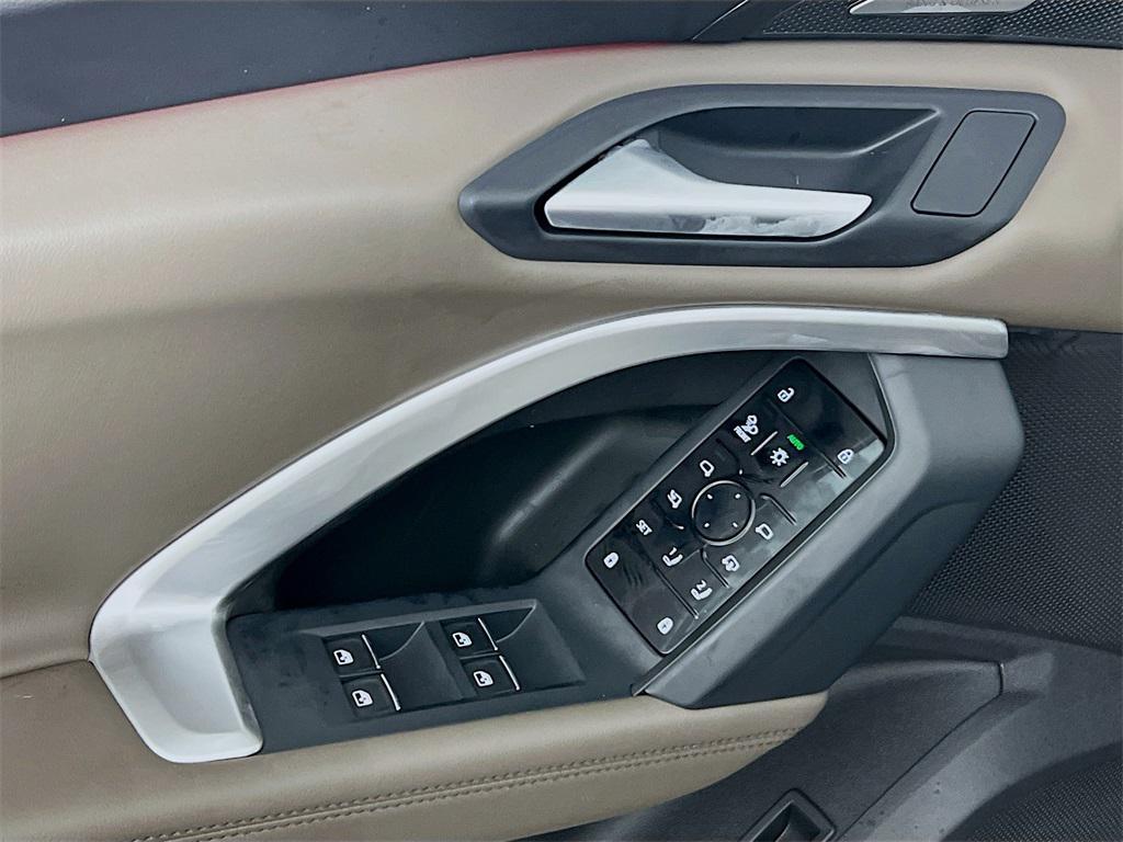 new 2025 Audi Q5 car, priced at $56,396