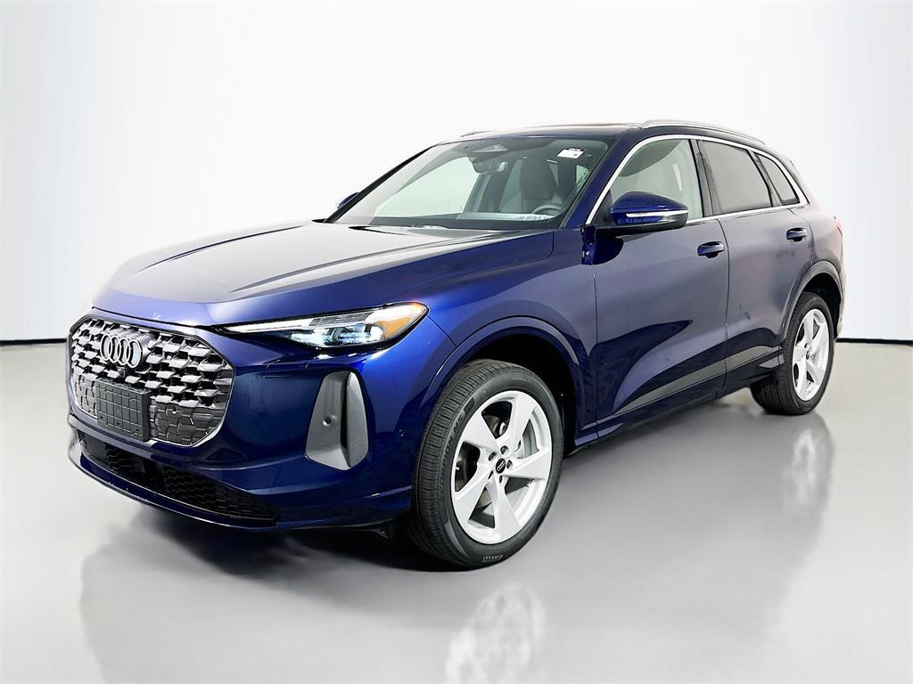 new 2025 Audi Q5 car, priced at $56,396