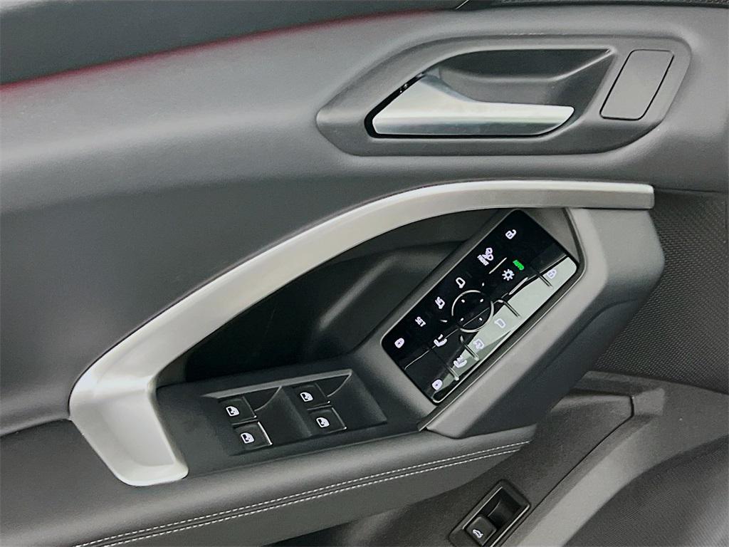 new 2025 Audi Q5 car, priced at $56,479