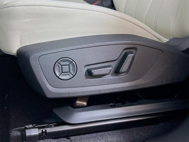 new 2025 Audi Q6 e-tron car, priced at $66,073